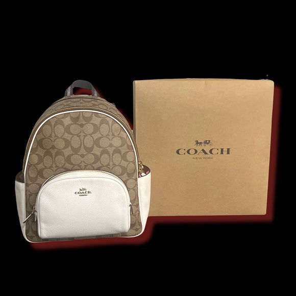 COACH Backpack 🎒 - Picture 1 of 5